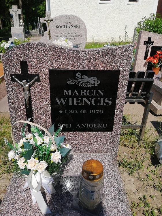 Marcin Wiencis 1979 Ryn - Grobonet - Wyszukiwarka osób pochowanych